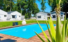 Lumi Resort Domki letniskowe